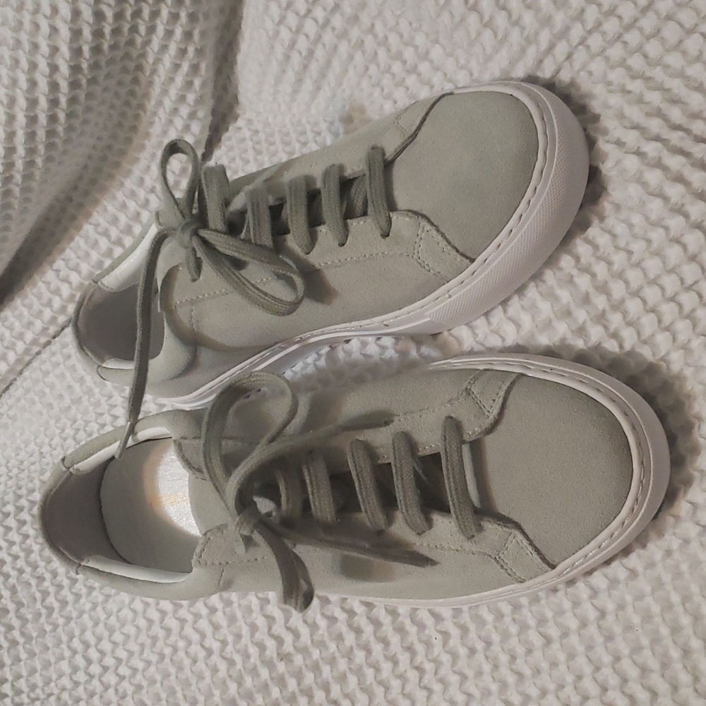 Common Project Sneakers